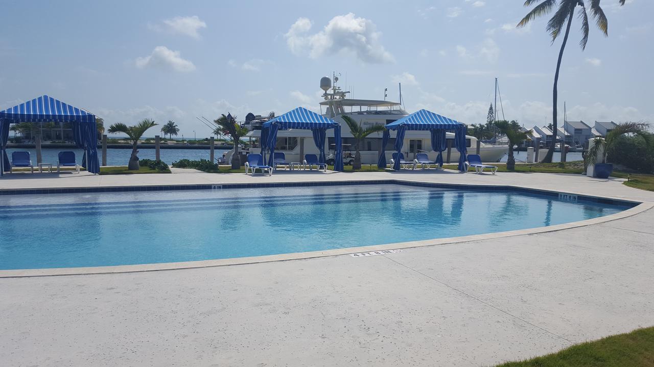 Cape Eleuthera Resort & Marina Freetown Eksteriør bilde